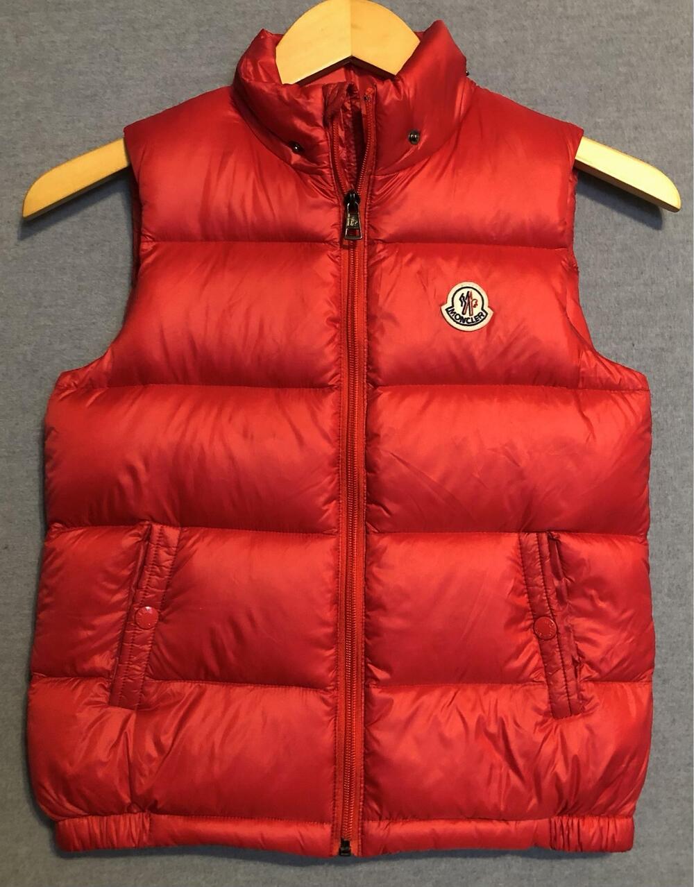 Moncler Uzzay Down Vest Gilet Boys 10 Red Puffer Nylon Goose Insulated Kids